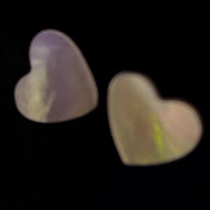 NWT LUCKY BRAND LUSTEROUS MOTHER OF PEARL HEART POST/STUD EARRINGS